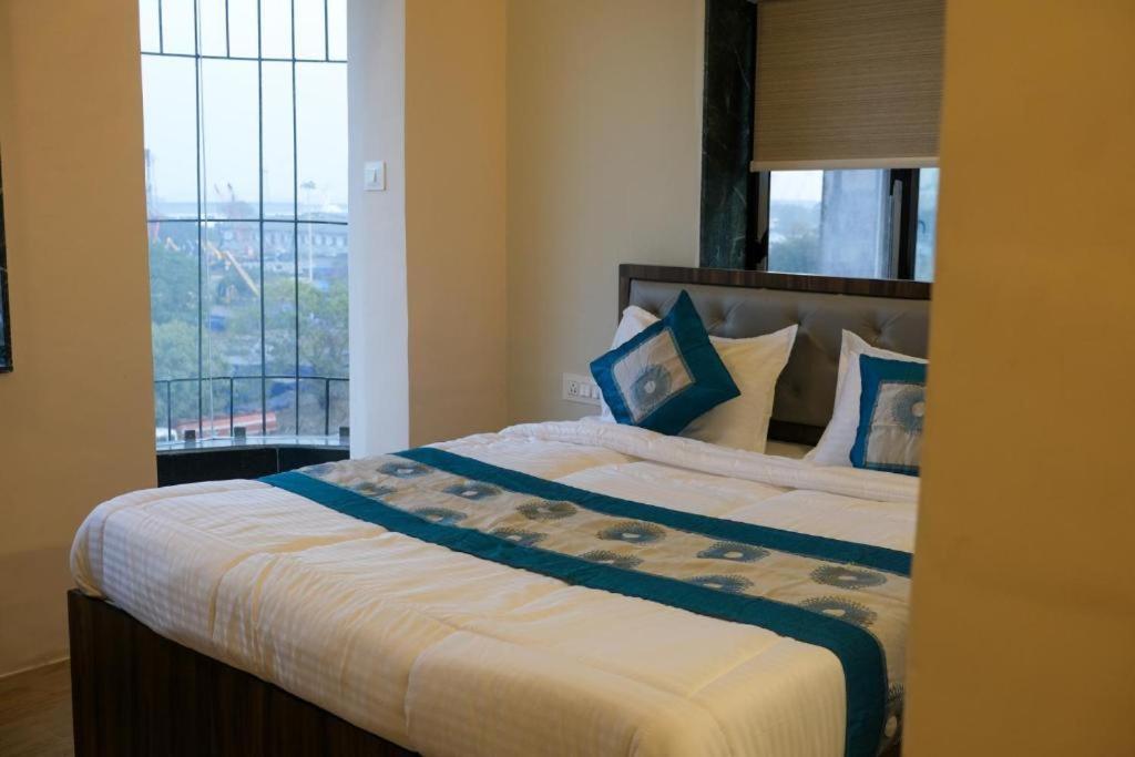 Hotel Vrc Mumbai Kültér fotó